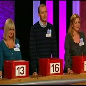 Deal or No Deal | Sunday 24th April 2011